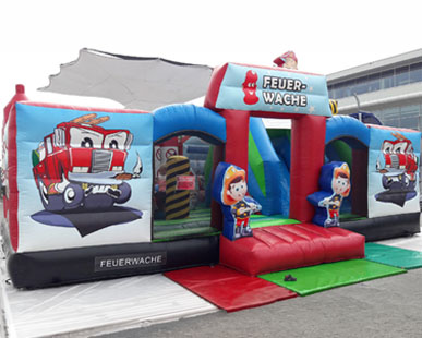 Hüpfburg Feuerwache